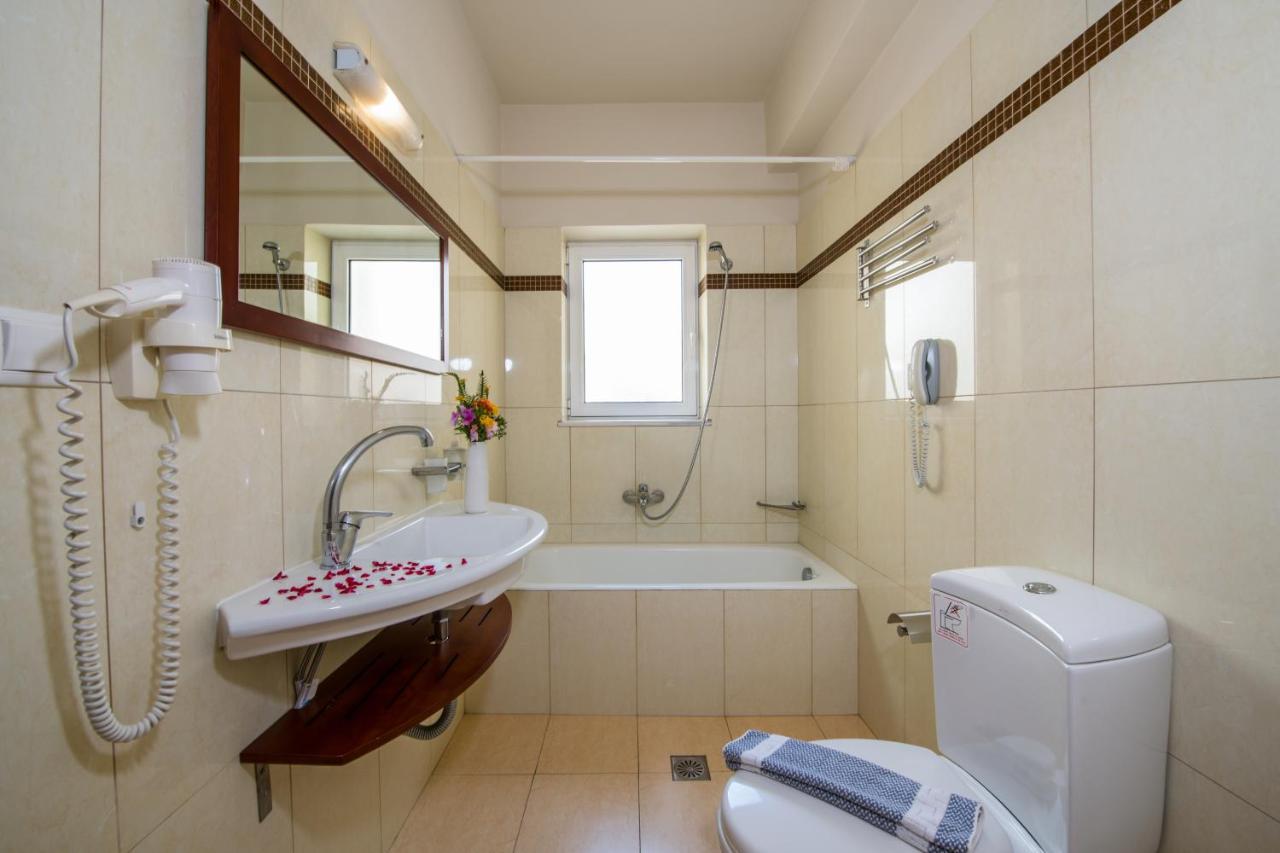 Toxo Hotel Platanés Kültér fotó